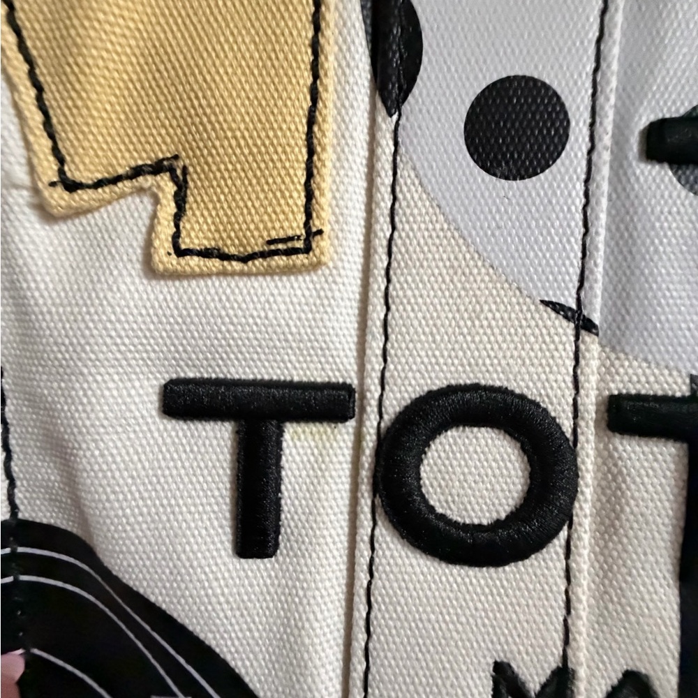 Marc Jacobs X Derrick Adams Artist Capsule Collection Tote Sold Out Gently Loved - Picture 10 of 14